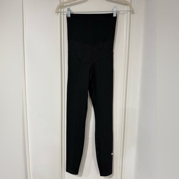 NIKE BLACK MATERNITY LEGGINGS SIZE XS - Picture 1 of 5